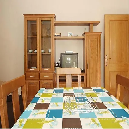 - 2 Bedrooms With Sea Views - 01883 Apartamento *