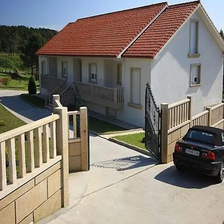 - 2 Bedrooms With Sea Views - 01883 Apartamento Carnota